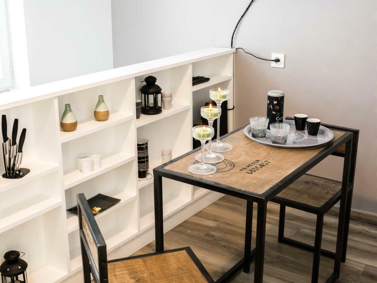 La Cle Des Expos "In Paris" Apartment วองว์ส ภายนอก รูปภาพ